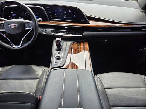Certified 2023 Cadillac Escalade Premium Luxury AWD/4WD image 19