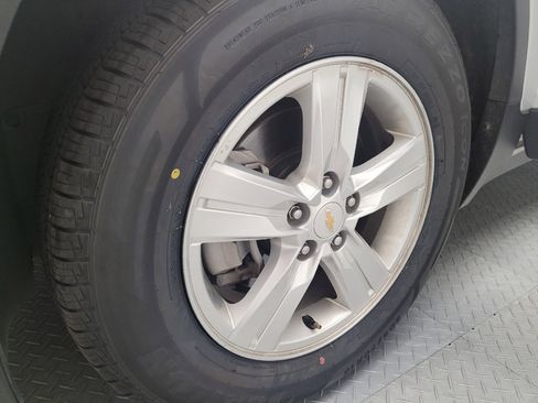 Used 2019 Chevrolet Trax LT w/ LT Convenience Package image 31