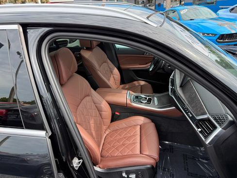 Used 2024 BMW X5 xDrive50e w/ Premium Package AWD/4WD image 35