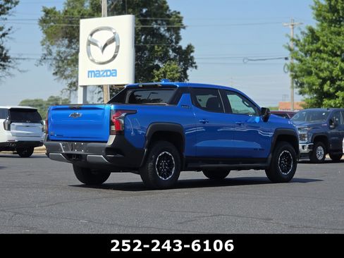 Used 2026 Chevrolet Silverado EV Trail Boss AWD/4WD image 7