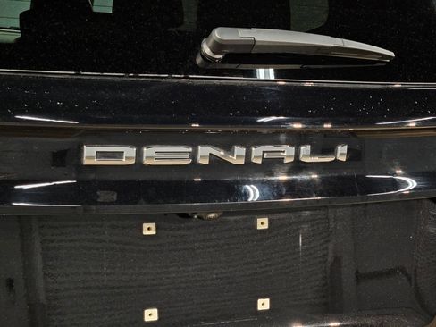 Used 2024 GMC Acadia Denali AWD/4WD image 41