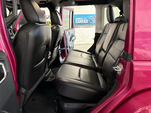 Used 2021 Jeep Wrangler Unlimited Sahara w/ Cold Weather Group image 30