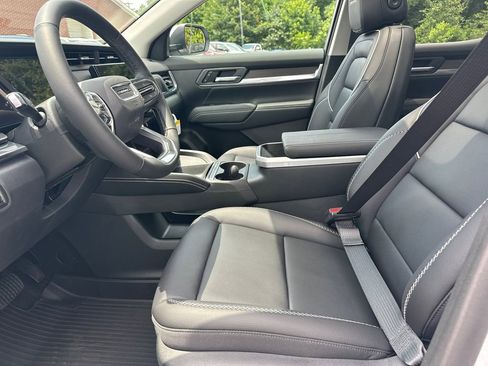 New 2026 GMC Terrain Denali w/ LPO, Floor Liner Package AWD/4WD image 10