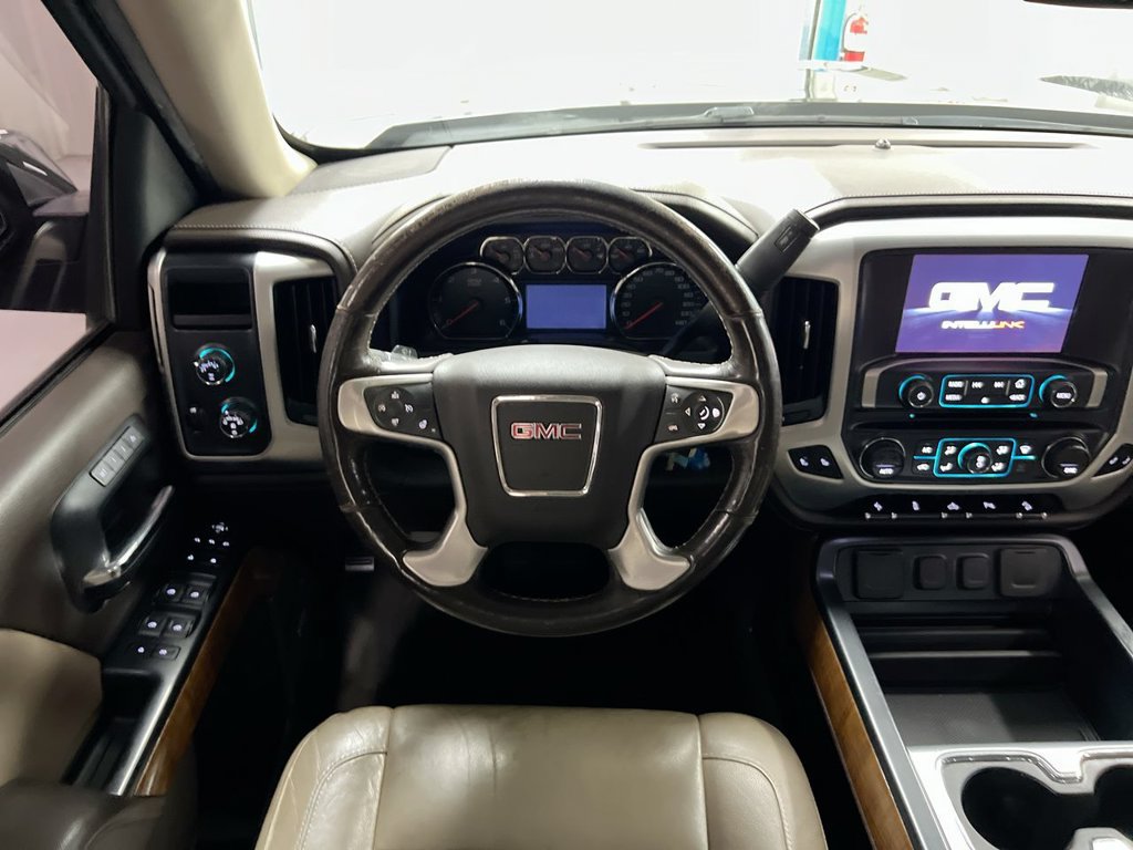 Used 2018 GMC Sierra 1500 SLT w/ SLT Premium Package AWD/4WD image 11