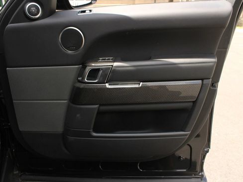 Used 2019 Land Rover Range Rover Sport SVR AWD/4WD image 25
