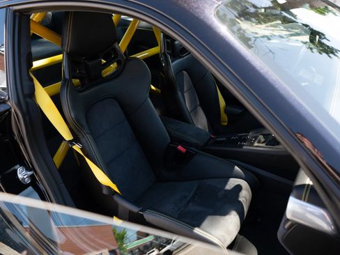 Used 2018 Porsche 911 GT3 RWD image 62