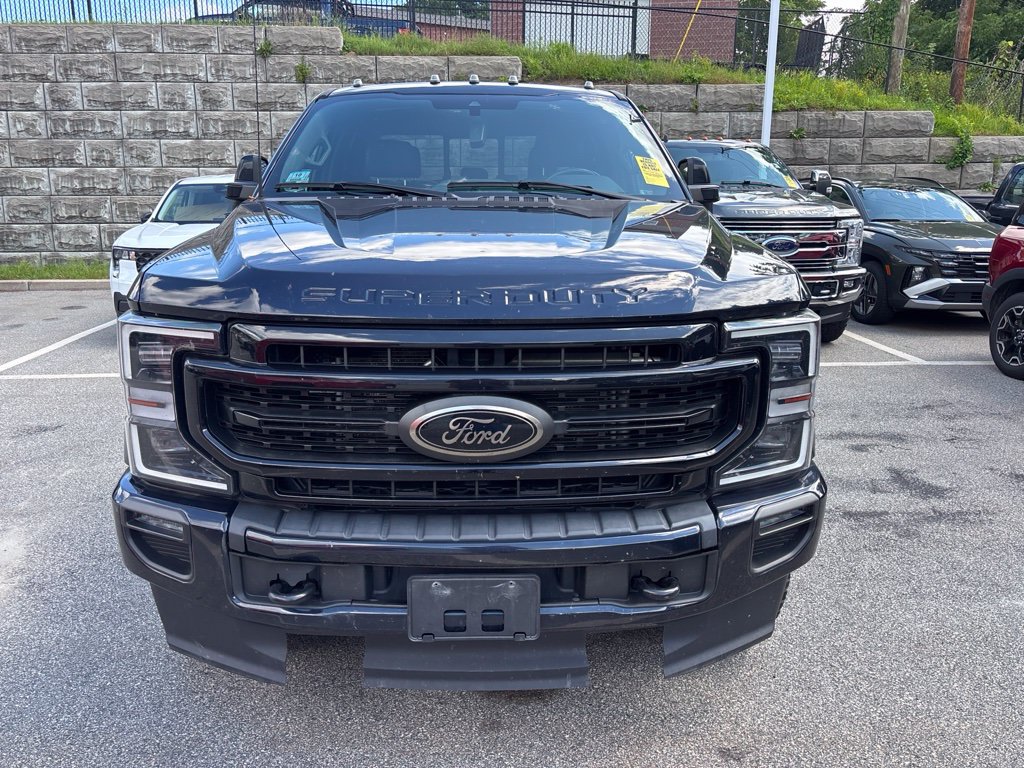 Used 2022 Ford F250 Lariat w/ Black Appearance Package AWD/4WD image 3