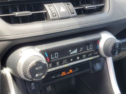 Used 2024 Toyota RAV4 XLE Premium image 22