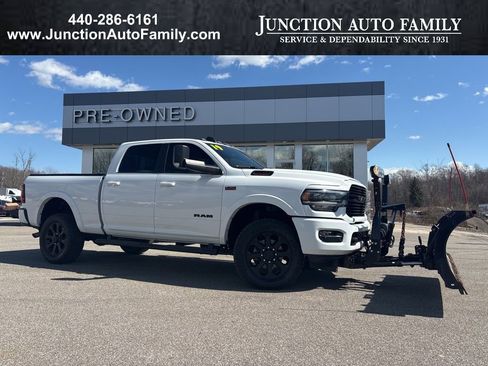 Used 2019 RAM 2500 Laramie w/ Night Edition image 1