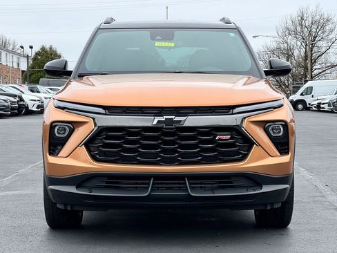 Used 2024 Chevrolet TrailBlazer RS image 2