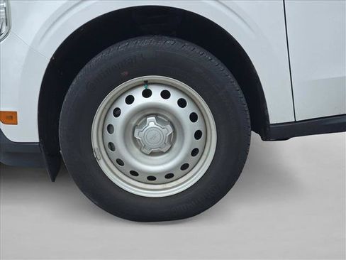 Used 2022 Ford Maverick XL FWD image 14