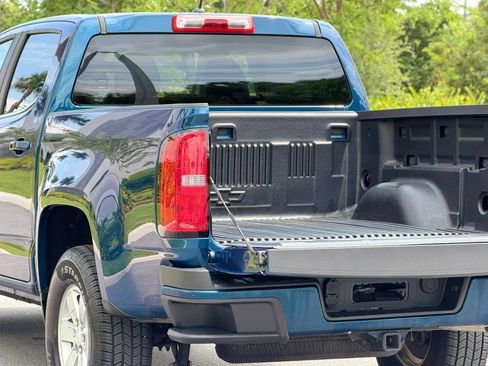 Used 2019 Chevrolet Colorado W/T w/ WT Convenience Package RWD image 10