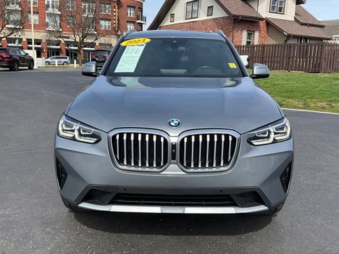 Used 2023 BMW X3 xDrive30i w/ Premium Package image 2