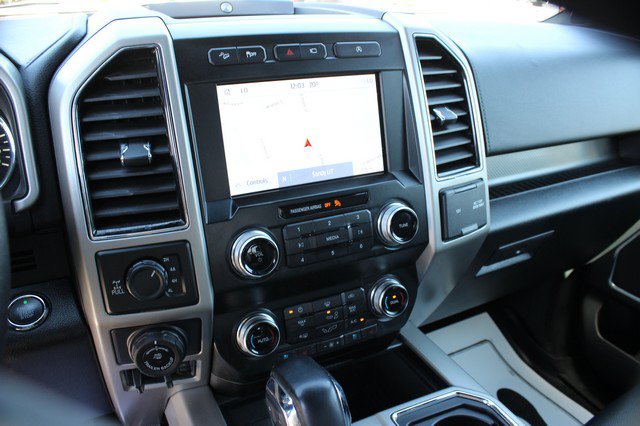 Used 2019 Ford F150 Lariat w/ Equipment Group 502A Luxury AWD/4WD image 12