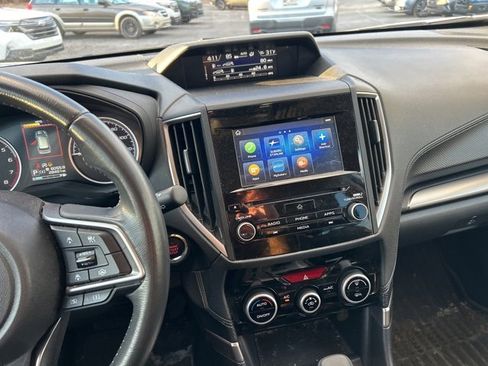 Used 2023 Subaru Forester Premium image 11