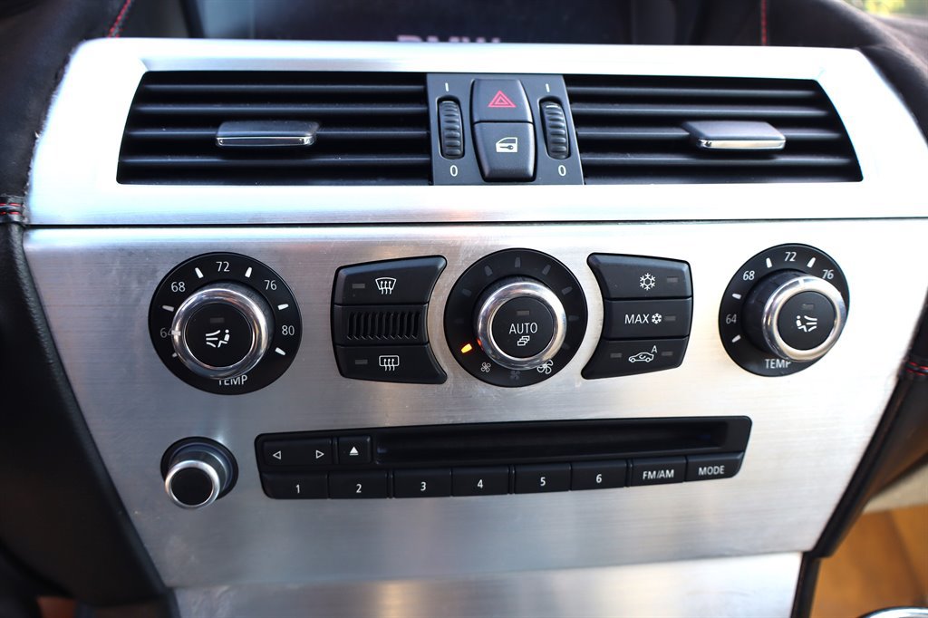Used 2010 BMW 650i Convertible RWD image 33
