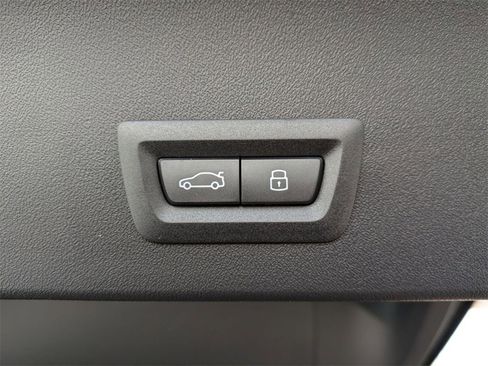 New 2026 BMW X3 xDrive30 w/ Convenience Package image 24