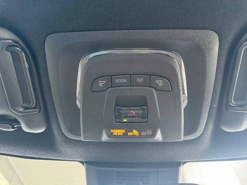 Certified 2023 Toyota Corolla SE w/ SE Premium Package FWD image 36