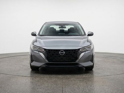 Used 2025 Nissan Sentra SV FWD image 2