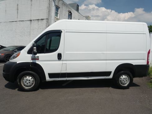 Used 2019 RAM ProMaster 2500 FWD image 11