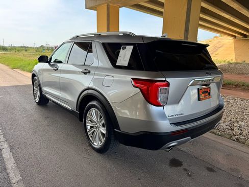 Used 2020 Ford Explorer Limited RWD image 5
