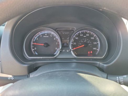 Used 2017 Nissan Versa SV image 29