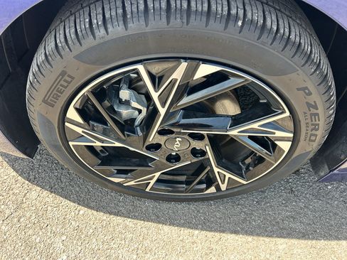 Used 2025 Kia K5 GT-Line w/ GT-Line Premium Package FWD image 10