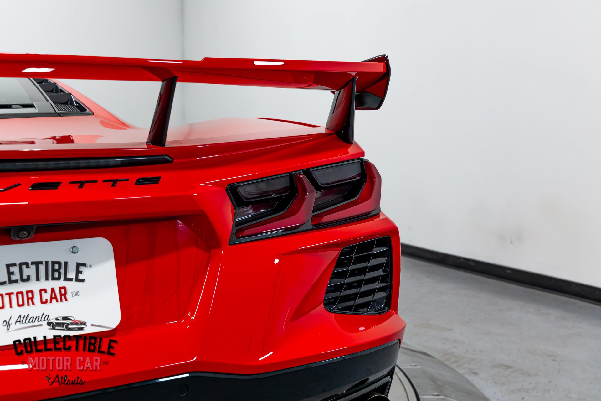 Used 2020 Chevrolet Corvette Stingray Preferred Cpe w/ 2LT Preferred Equipment Group RWD image 53