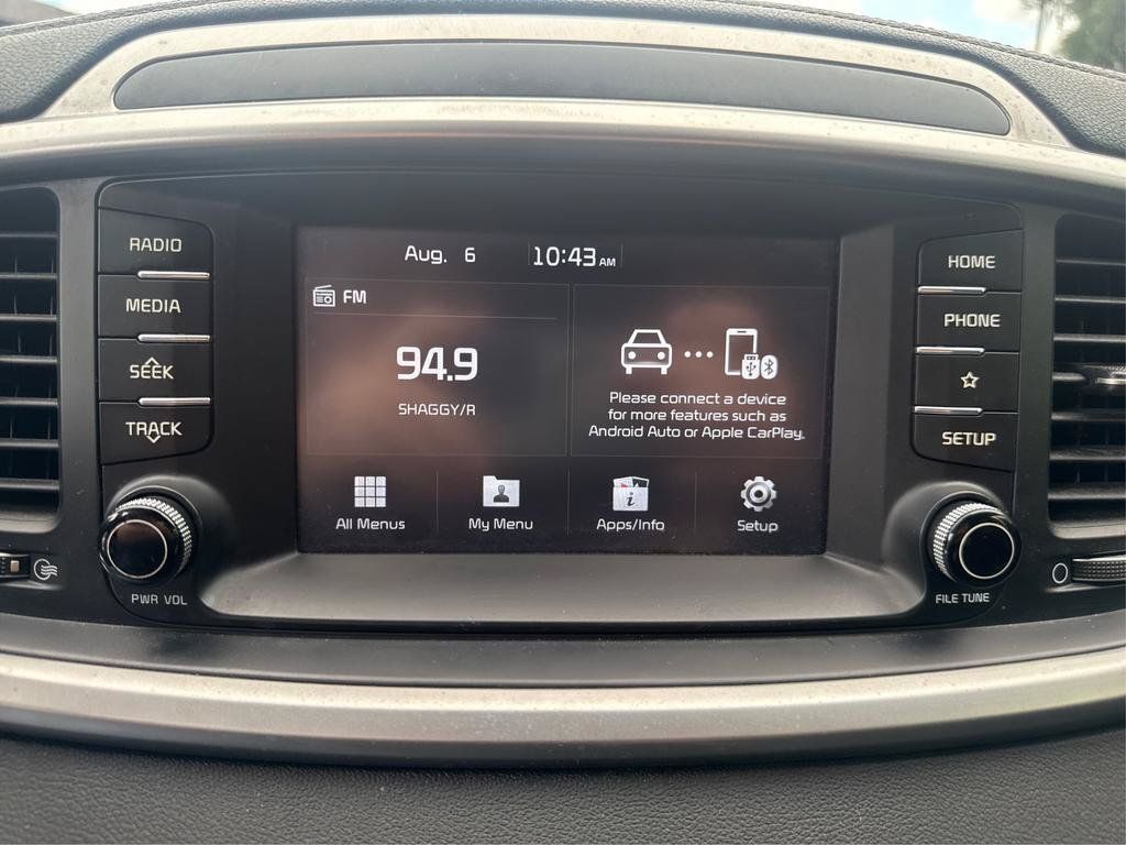 Used 2019 Kia Sorento AWD image 10