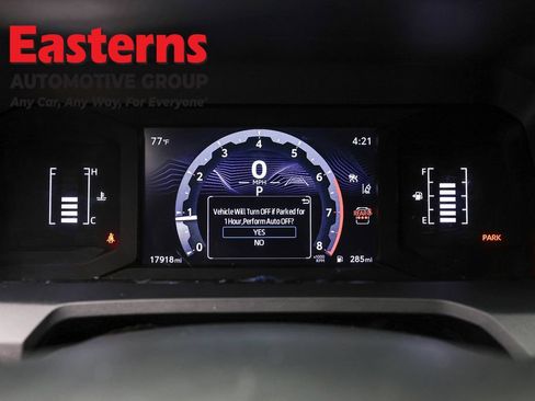 Used 2025 Toyota 4Runner SR5 AWD/4WD image 17