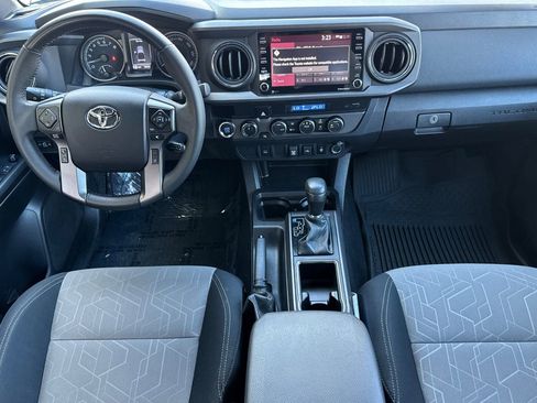 Certified 2023 Toyota Tacoma TRD Off-Road image 17