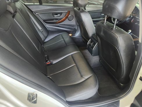 Used 2015 BMW 320i Sedan image 20