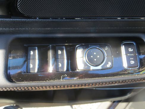 Used 2023 Lincoln Aviator AWD w/ Premium Package image 19