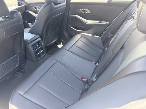 Used 2023 BMW M340i RWD image 18