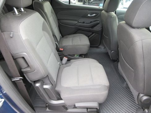 Certified 2023 Chevrolet Traverse LT AWD/4WD image 19