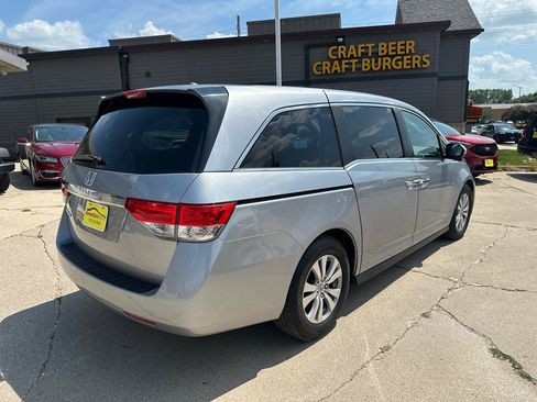 Used 2017 Honda Odyssey EX-L image 3