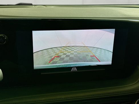 Used 2025 Buick Encore GX Preferred FWD image 22