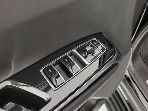 Used 2026 Cadillac Escalade V w/ LPO, Floor Liner Package AWD/4WD image 21