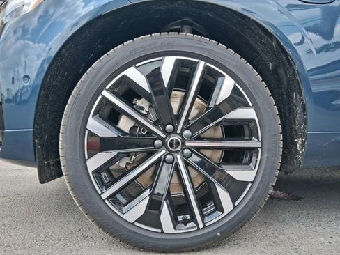 New 2026 Volvo XC60 T8 Ultra w/ Protection Package Premier AWD/4WD image 21