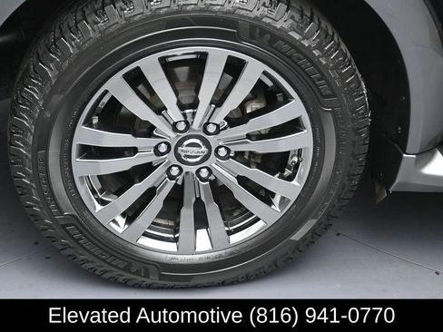 Used 2018 Nissan Armada Platinum w/ Captain Seat Package AWD/4WD image 5