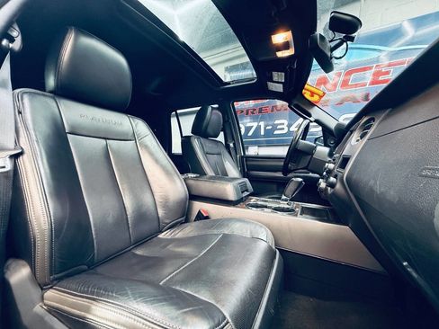 Used 2015 Ford Expedition EL Platinum image 5