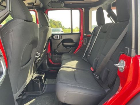 Used 2020 Jeep Wrangler Unlimited Sport image 9