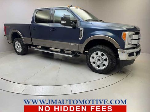 Used 2019 Ford F350 Lariat w/ Lariat Ultimate Package AWD/4WD image 7