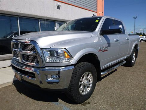 Used 2015 RAM 3500 Laramie w/ Convenience Group AWD/4WD image 1