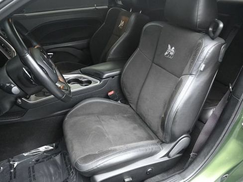Used 2022 Dodge Challenger R/T Scat Pack RWD image 18