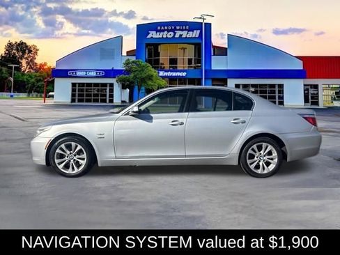 Used 2010 BMW 535i xDrive Sedan image 3