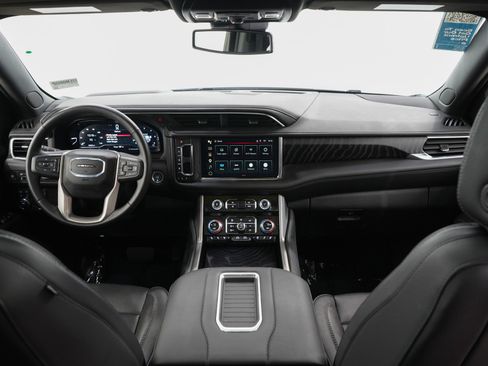 Used 2024 GMC Yukon XL Denali w/ LPO, Floor Liner Package AWD/4WD image 16