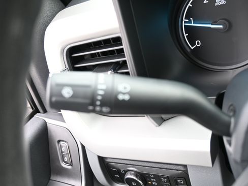 New 2026 Ford F350 XLT w/ 360-Degree Camera Package image 23