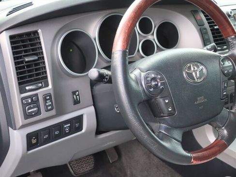 Used 2012 Toyota Sequoia Platinum AWD/4WD image 14