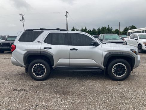Used 2025 Toyota 4Runner TRD Off-Road Premium w/ Tow Technology Package AWD/4WD image 8